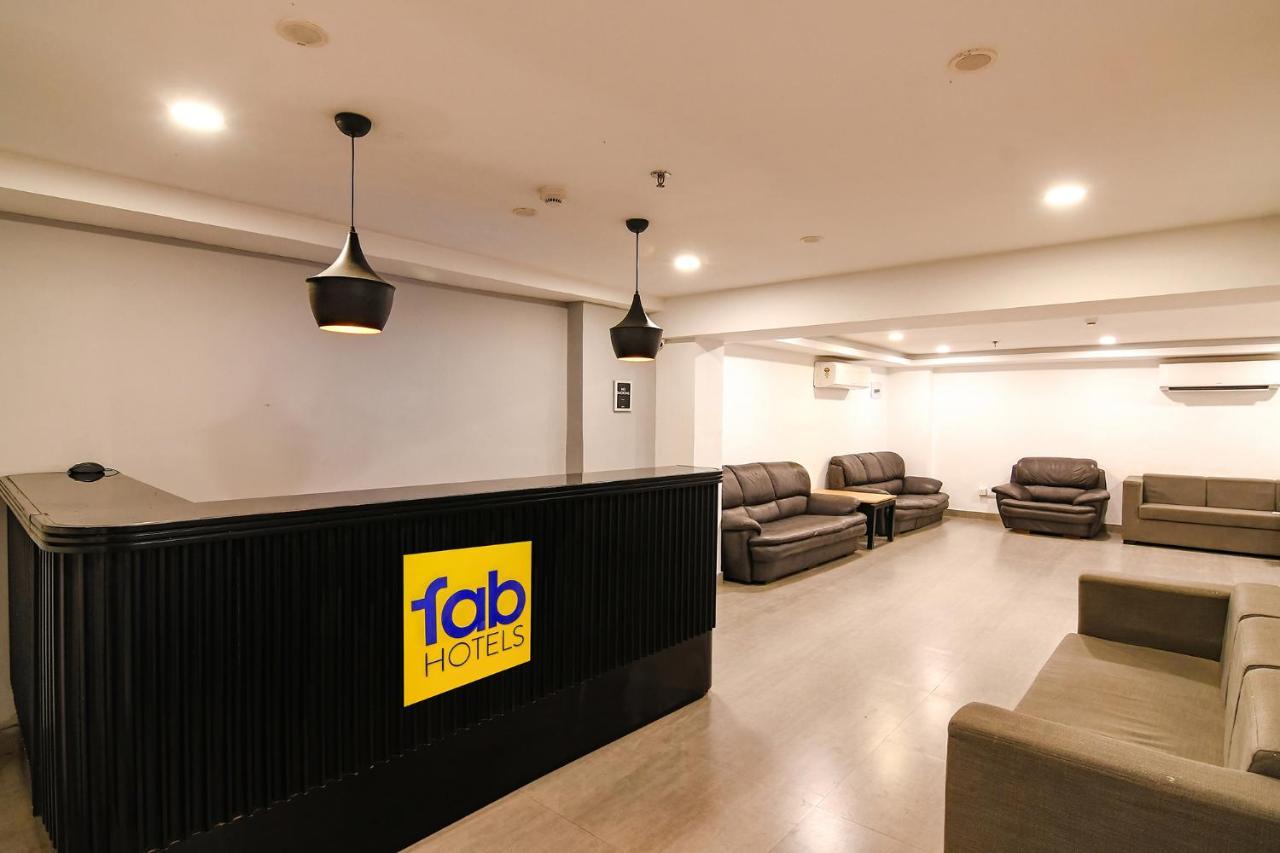 Hotel Fabhotel Sayeeda International - 600M From Park Circus 7 Point 3*