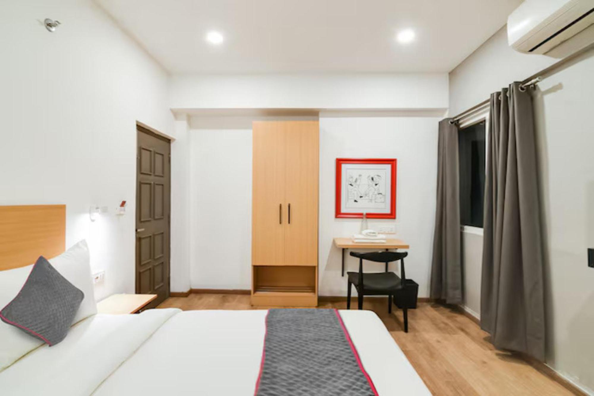 Fabhotel Sayeeda International - 600M From Park Circus 7 Point Hotel